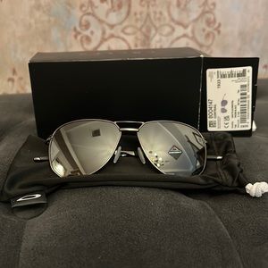 Oakley Contrail Aviators BNIB